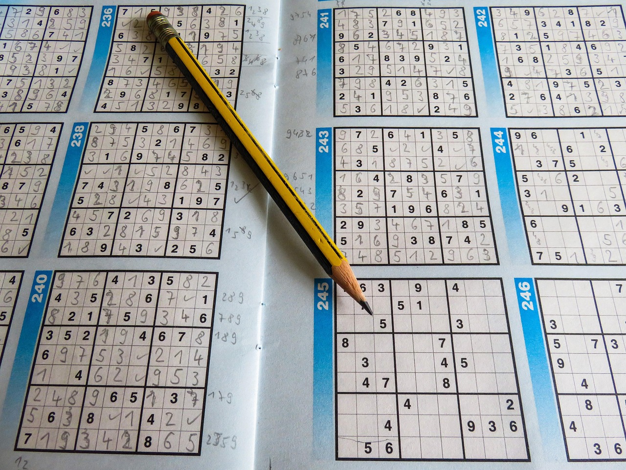 五月成语接龙比赛策划方案